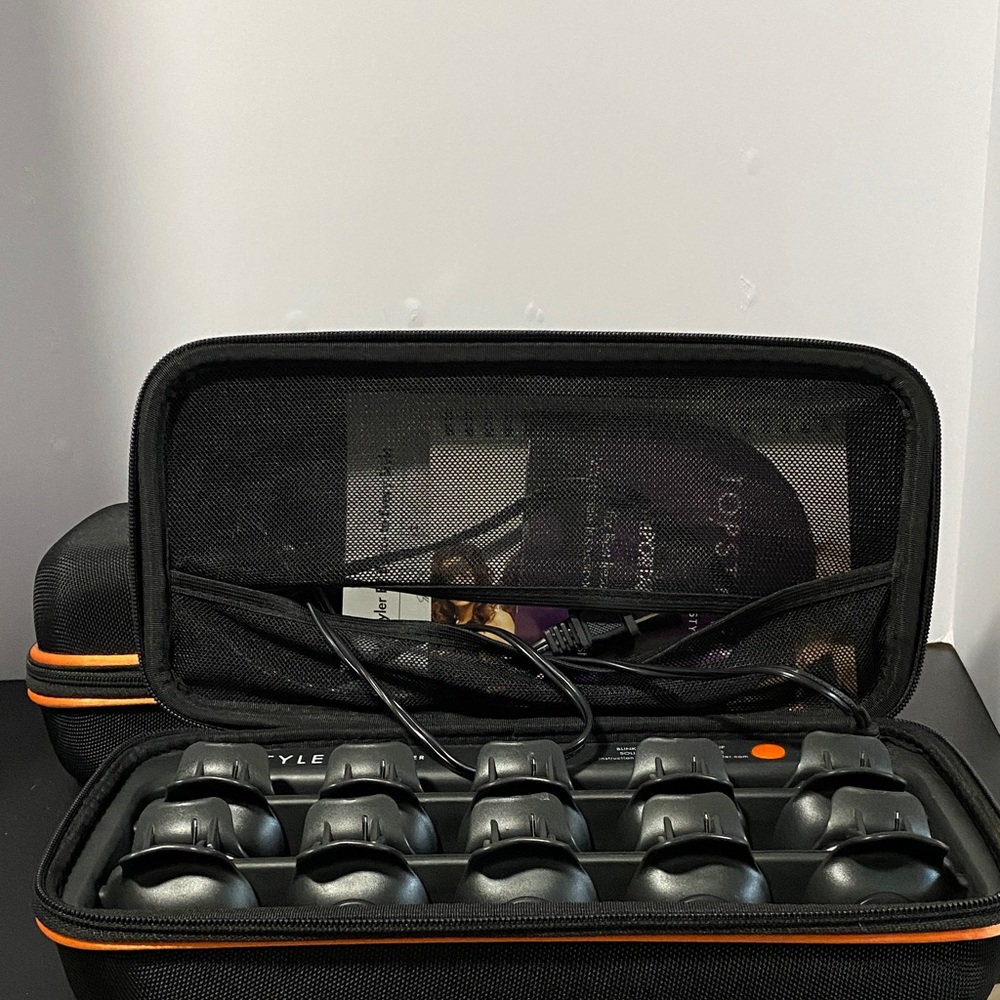 TopStyler by InStyler Heated Ceramic Shell Clips and Charging Case